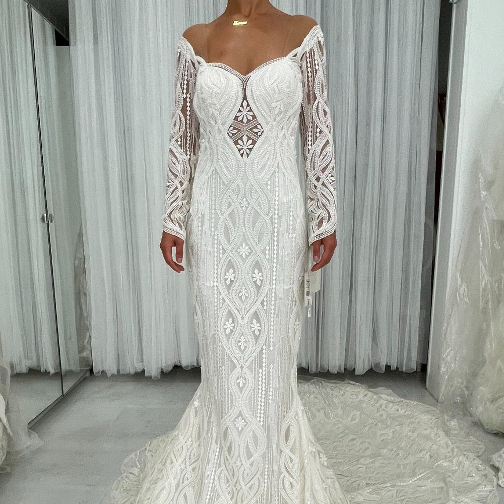 Pronovias White Off-Shoulder Beaded Lace Wedding Dress